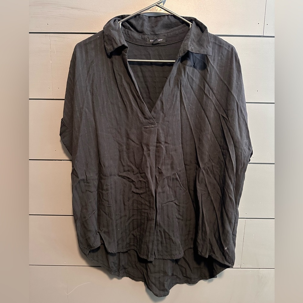 Blu Pepper Charcoal V-Neck Top